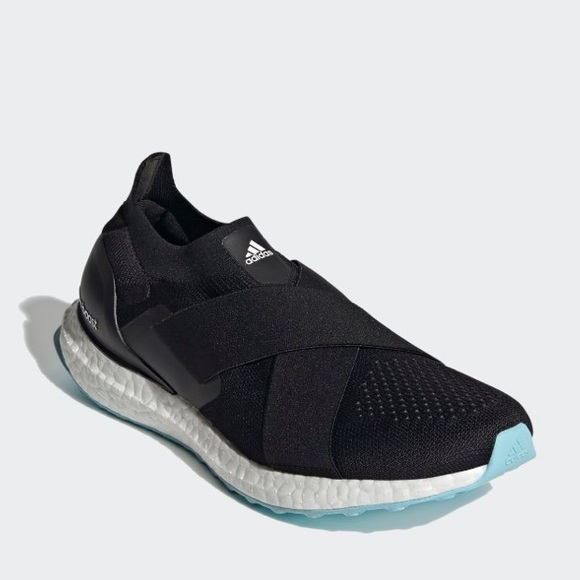 adidas UltraBOOST Slip On Black - Picture 1 of 9